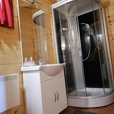 Apartma Suzy Pobegi Exterior photo